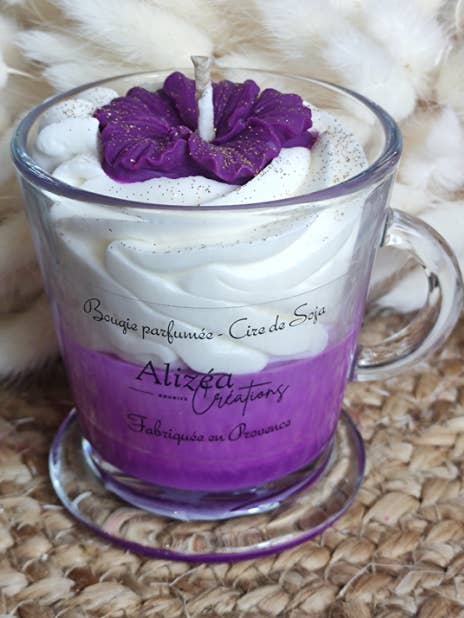 Lavendel Gourmet-Tassenkerze für den Großhandel von LES CREATIONS D'ALIZEA