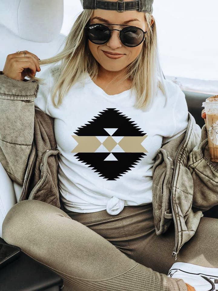 Símbolo navajo para venta al por mayor de Buckin Barn Wholesale