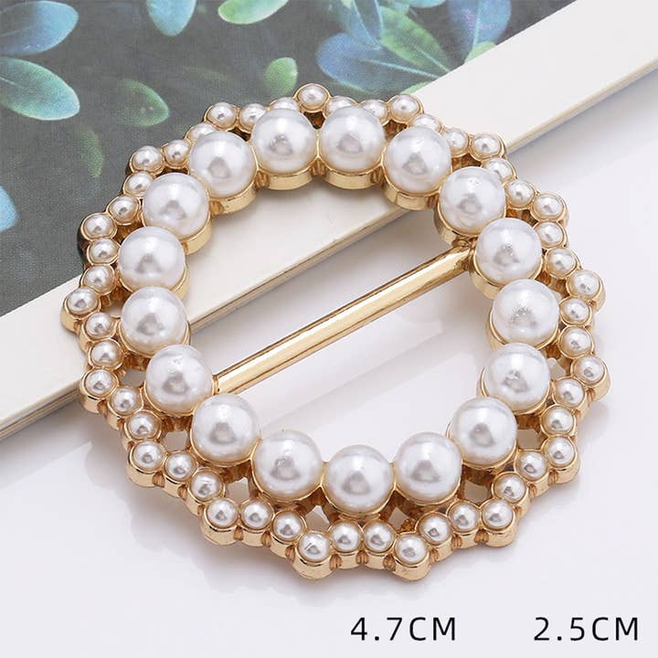 METAL PEARL WITH DIAMOND SCARF RING WITH LUSTER_CWMM2147 and other Purchase Wholesale purse and slides. Free Returns & Net 60 Terms on Faire trending on Faire.