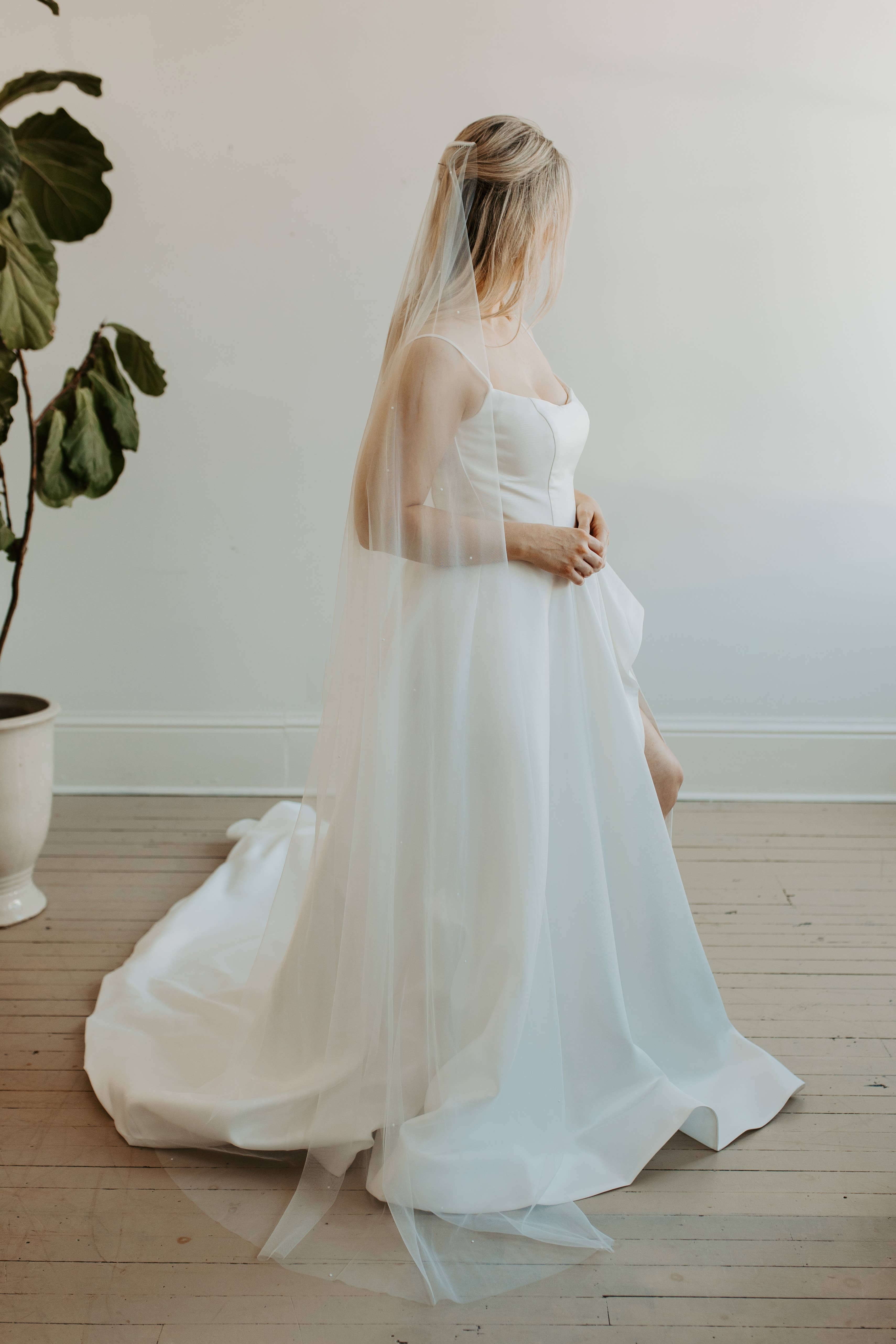 Ruffled Rose Veils - Wholesale Veil - Women's - Soft Scattered Pearl Minimal Wedding Veil5