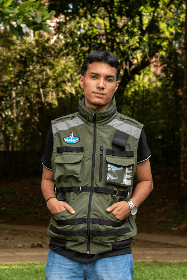 AkraCreations - Wholesale Outerwear Vest - Unisex - Dog Training Vest Without Liner3