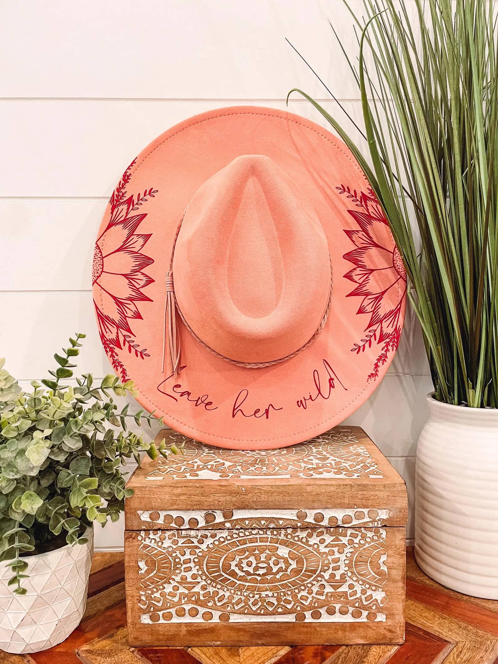 Willie & Dolly Designs - Wholesale Cowboy Hat - Women's - Engraved Floral Hat
