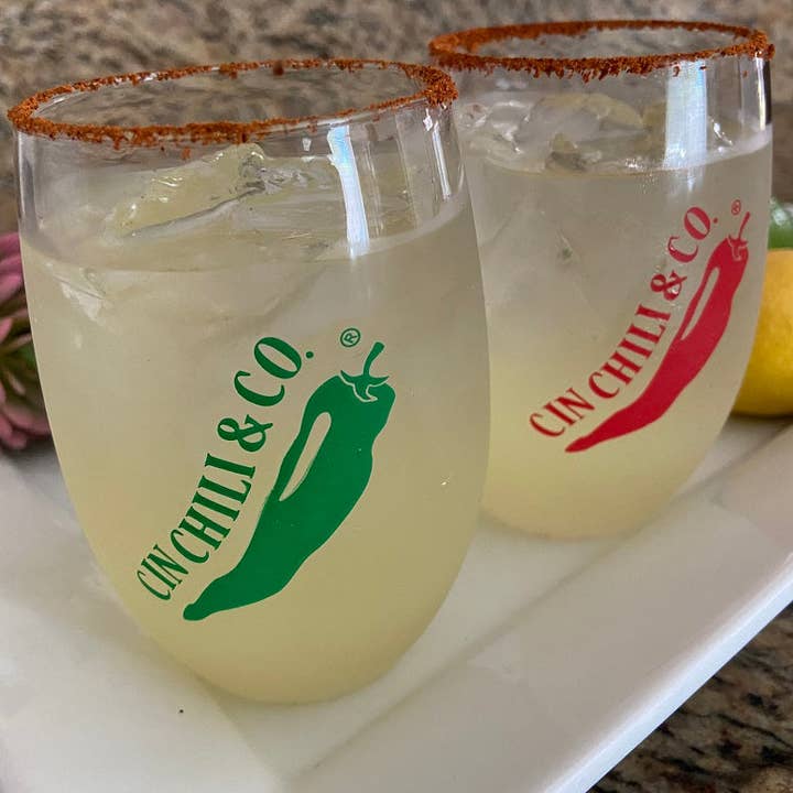 Naomi's Happy Place Shop - Wholesale Pickled Vegetables - PICKLE SIPS® - SWEET HEAT 10 FL OZ5