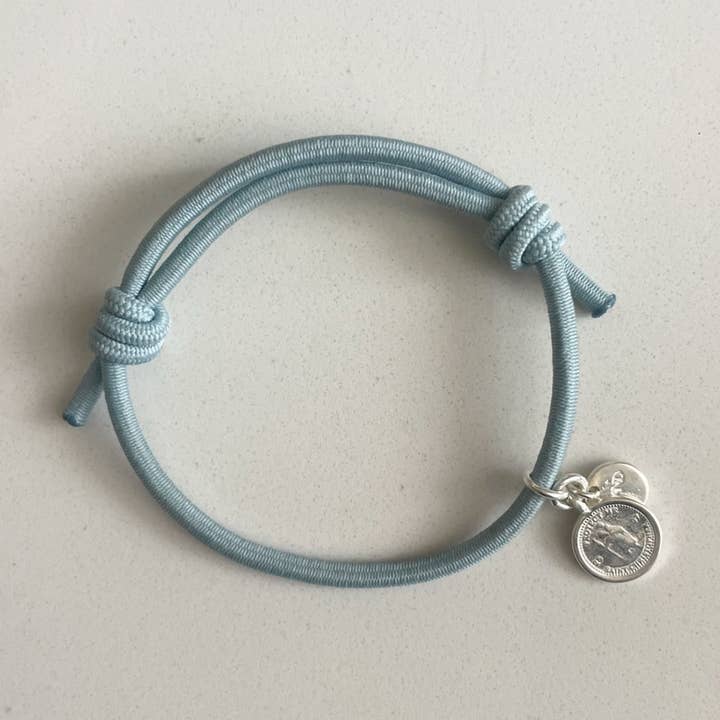 BRACELET NŒUD BLEU POUDRÉ CLAIR pour la vente par Blest.