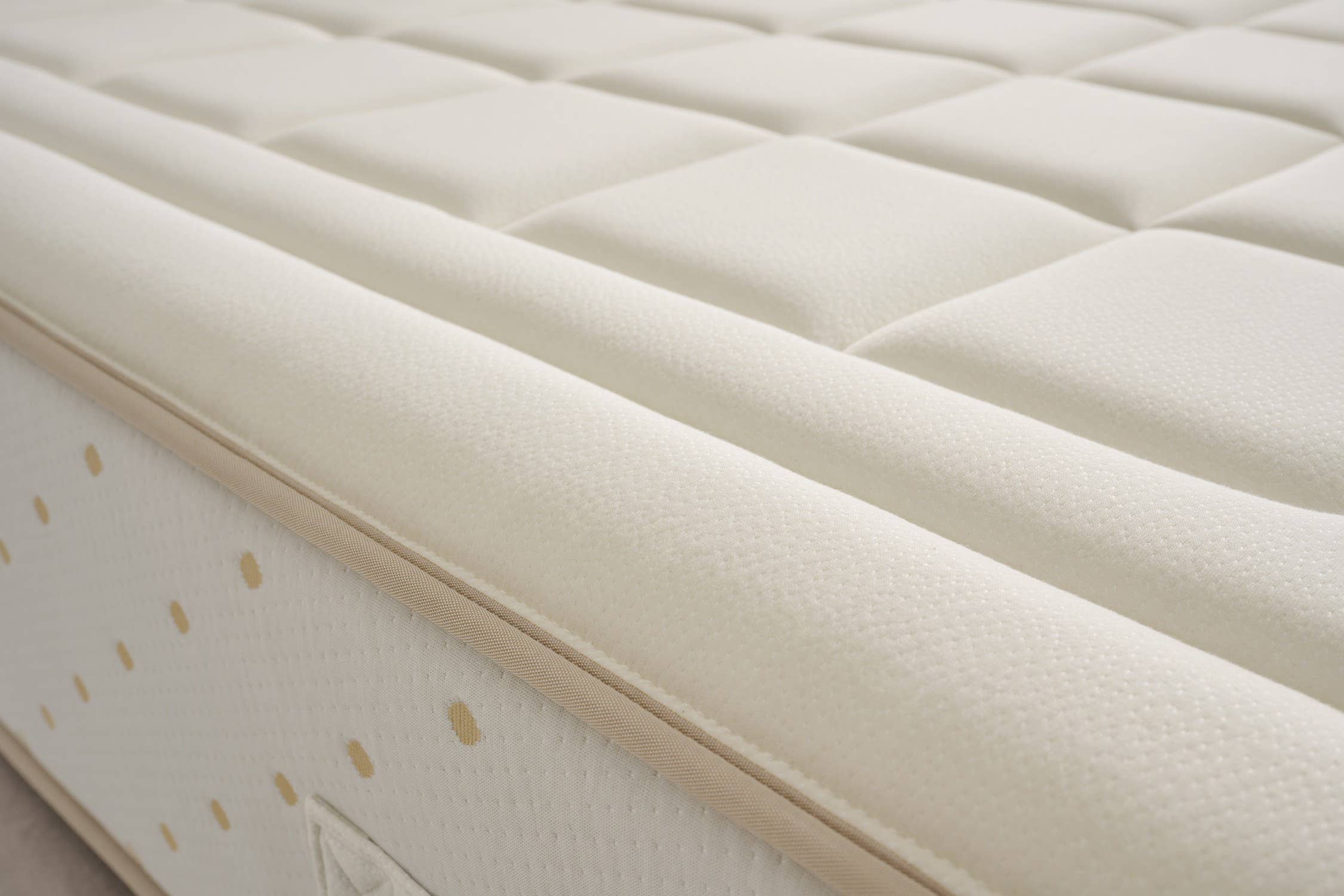 Moonia – Großhandel Bett – Eco Nature Memory Foam Matratze - 90X200 cm - Moonia3