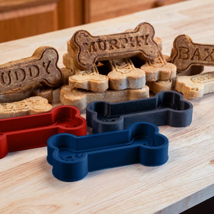 Customizable Jumbo Dog Treat Mold for wholesale by Siligrams