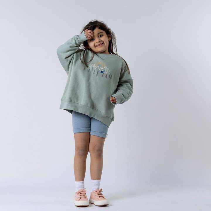 Kids Sweatshirt With Mountain Print for wholesale by Aneby