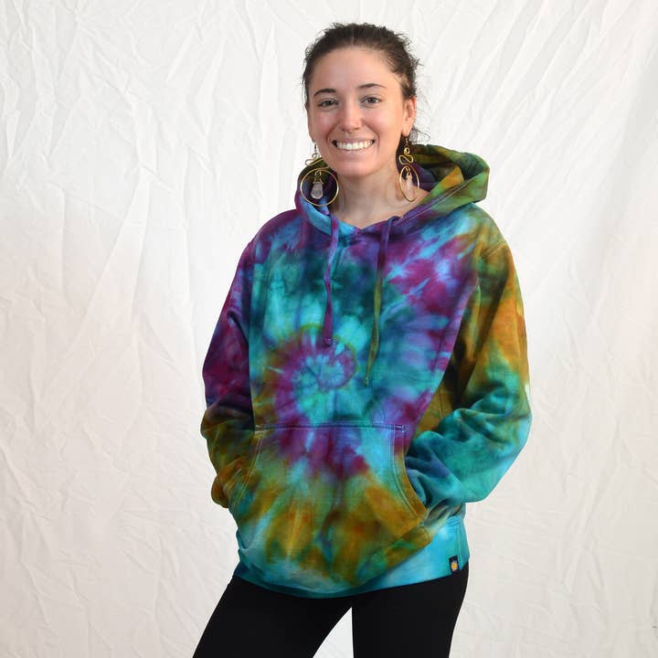 Chandail à capuchon préféré | Earthy Jewel Jade Spiral pour la vente par Soul Shine Maine