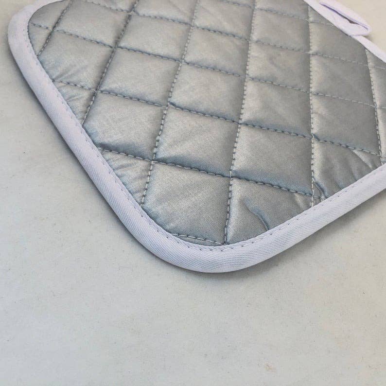 GP Originals - Wholesale Oven Mitt/Pot Holder - Evergreen Bear Pot Holder2