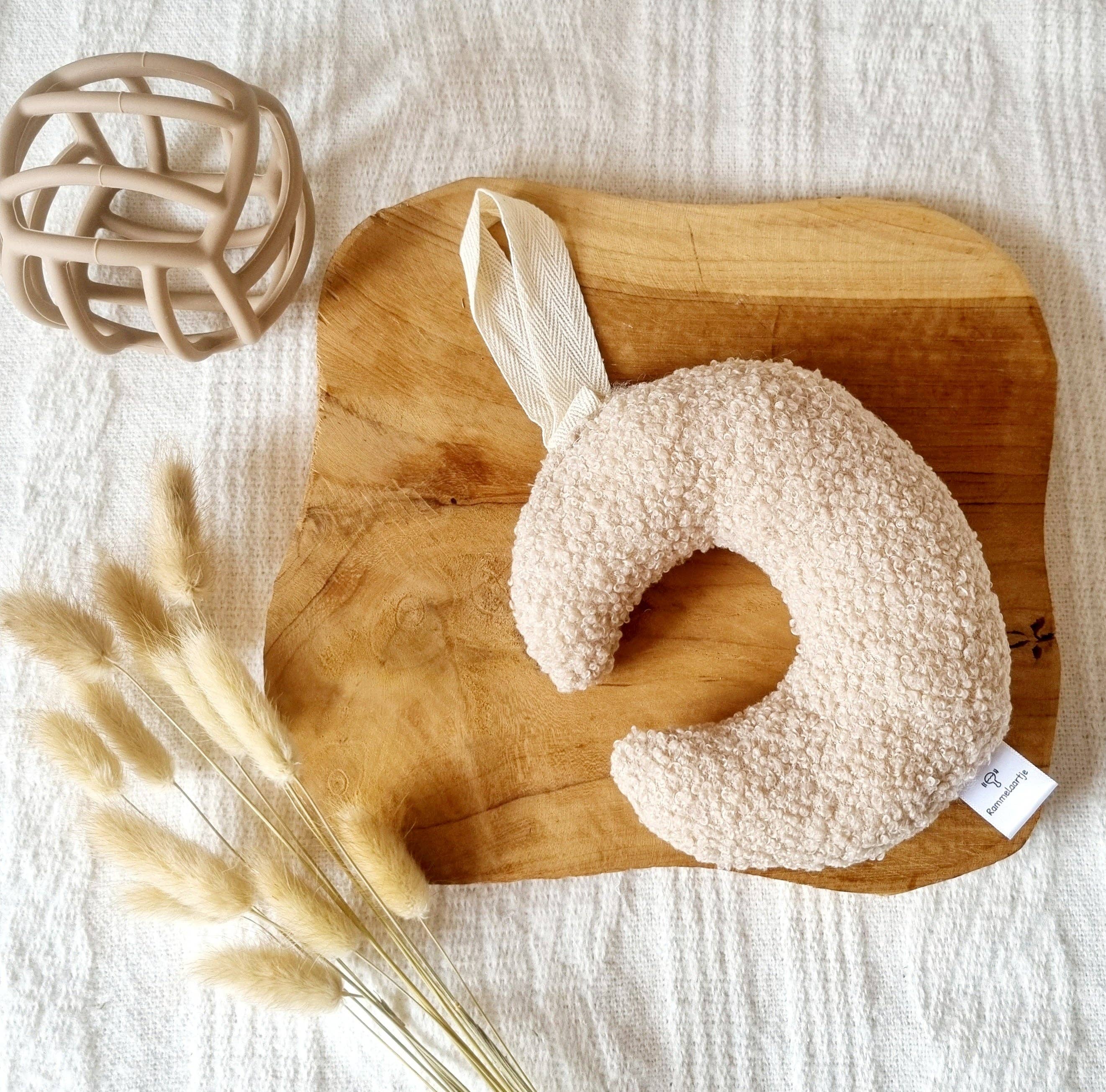 Rammelaartje - Wholesale Pacifier - Baby - Padded Teddy Moon pacifier clip - Beige1