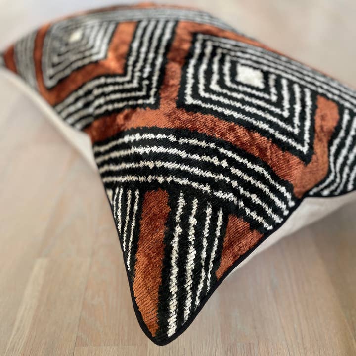 Mila∞Miro by Emelie - Wholesale Throw/Decorative Pillow - Velvet Ikat Cushion African Zulu | Velvet Ikat Pillow Cover8