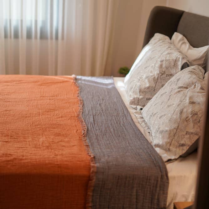 MINOA - Wholesale Throw Blanket - Reversible Muna Organic Gauze Bed Spread, Large Throw3