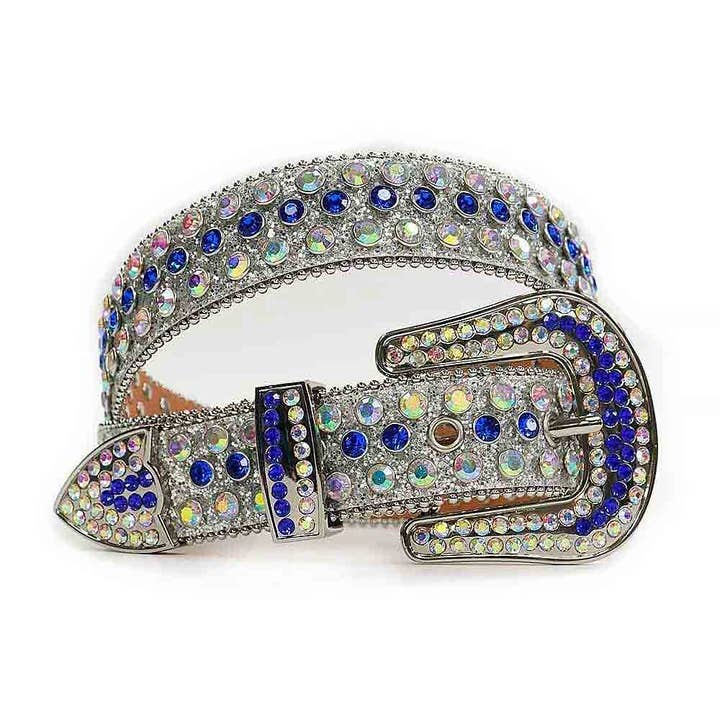 Ceinture en strass argentée avec clous bleus et blancs pour la vente par Rhinestone Belt Store