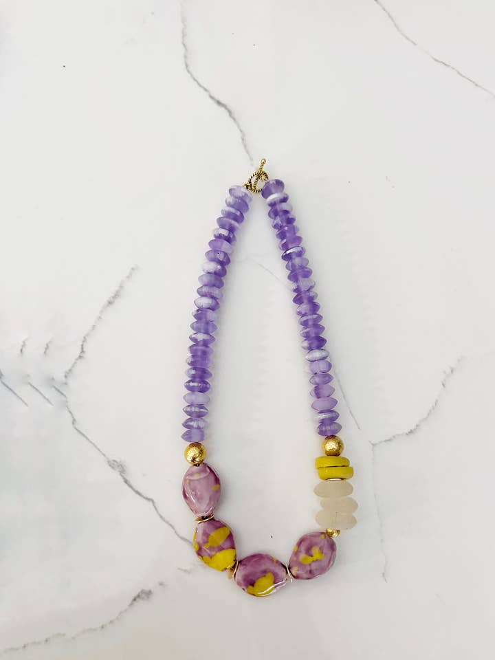 Midi Corta Resina Cuentas Hueso Africano y Vidrio Reciclado Púrpura para venta al por mayor de GentrybyJenna