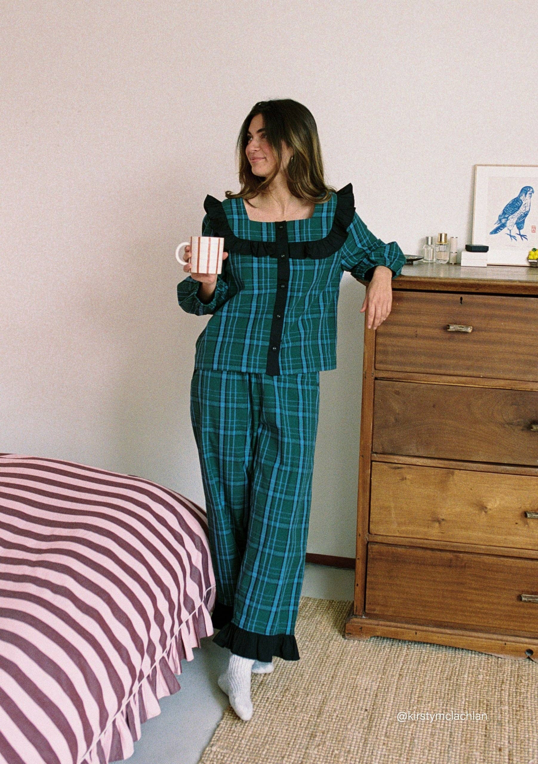 TBCo – wholesale Sleepwear set – Women's – Cropped Cotton Pyjamas in Green Tartan1