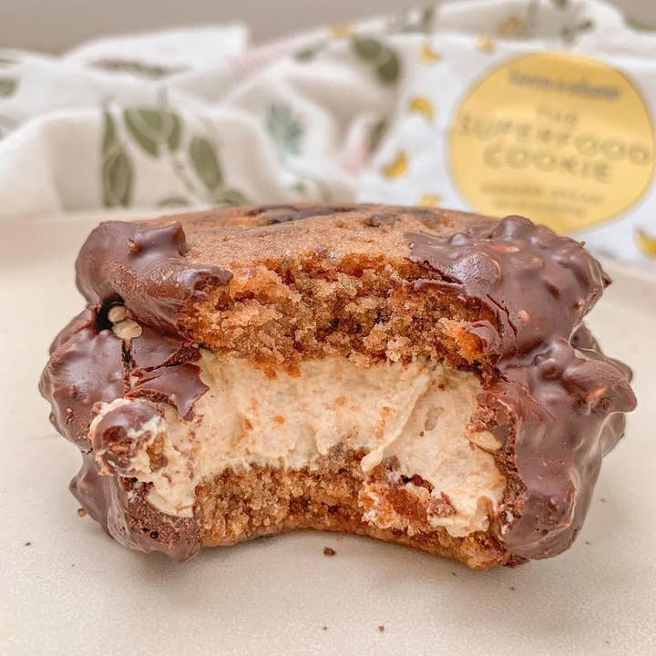 Love + Chew - Wholesale Biscuit - BANANA BREAD BULK BOX - 2 OZ - BOX OF 605