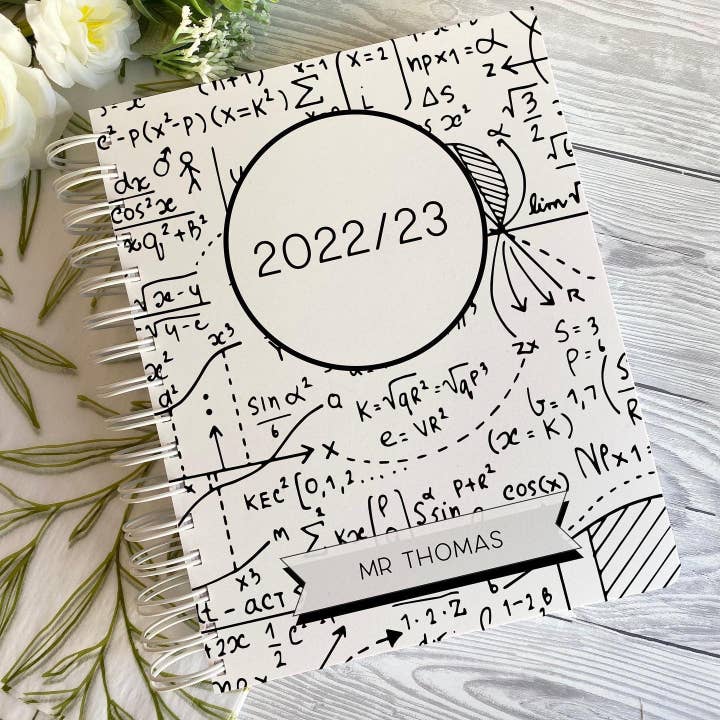 Pianificatore Personalizzato per Insegnanti 2025 con Interni in Carta Riciclata per la vendita all'ingrosso da parte di SR Creative Studio