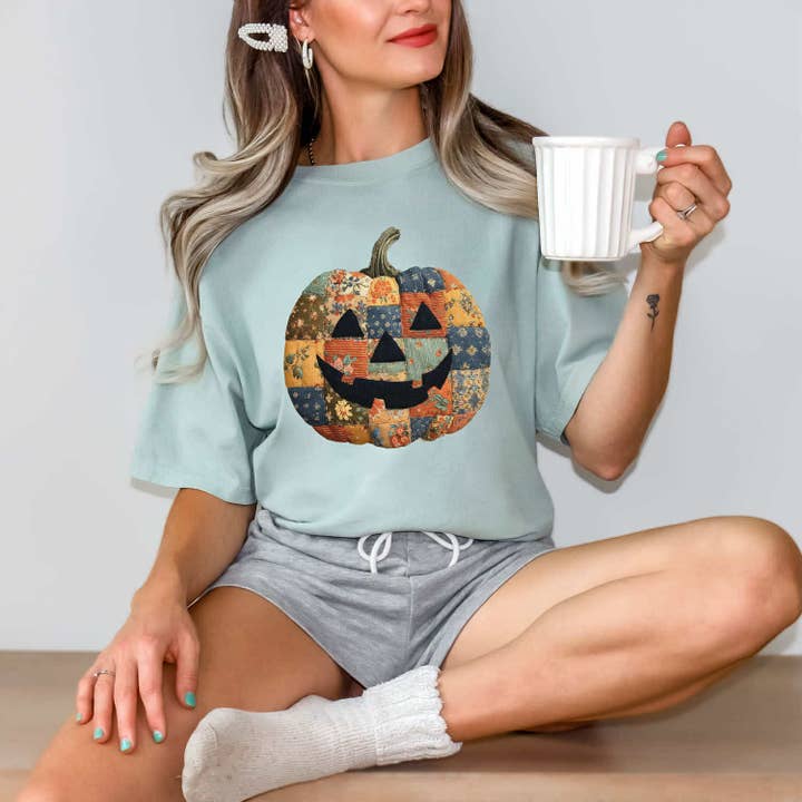 Trendy Tee Co. - Wholesale Screen Printed T-Shirt - Women's - Patchwork Pumpkin Tee