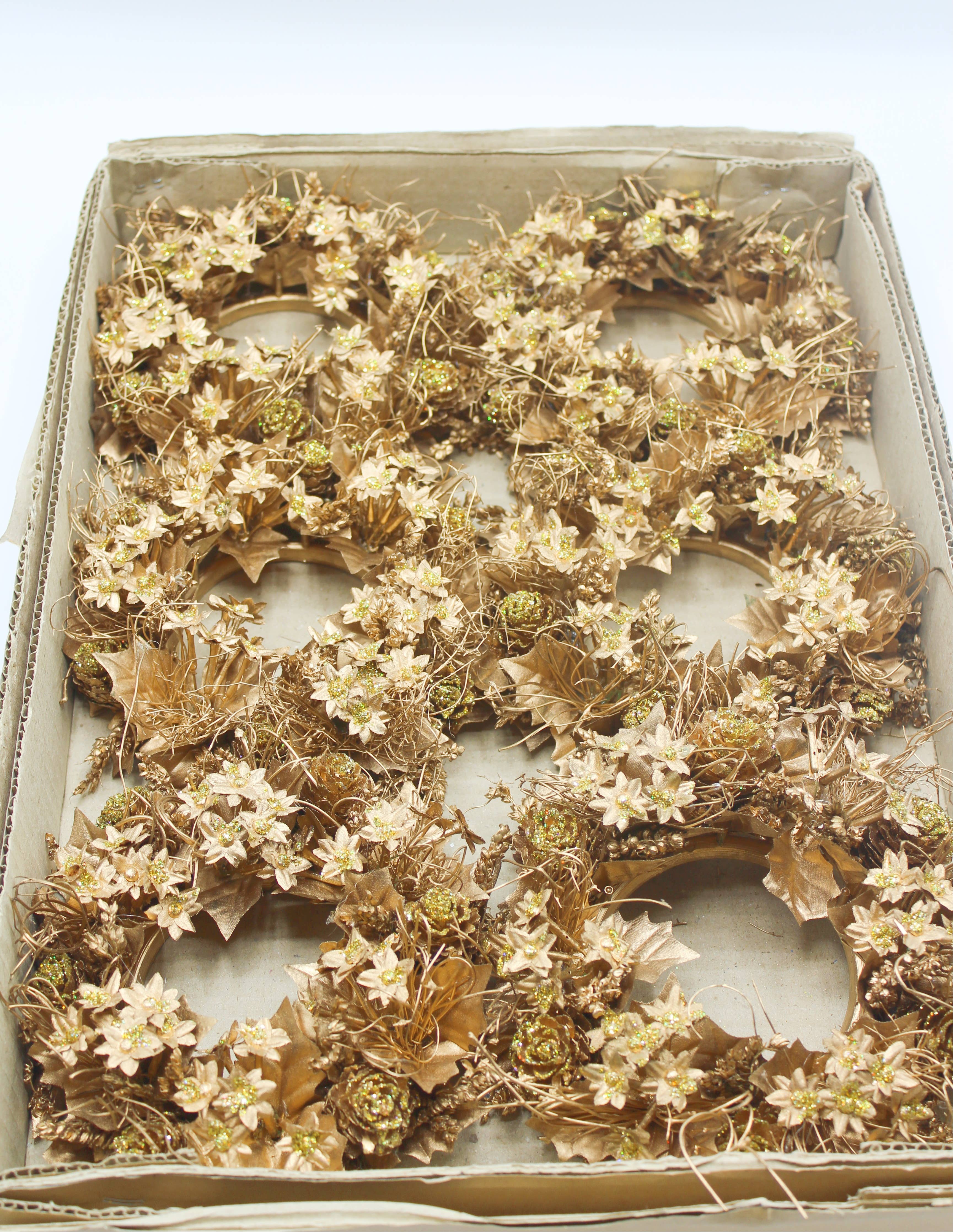 Fioretto Renato S.r.l. - Wholesale Christmas Decoration - Box of 6 chaplets with stars, pine cones in antique gold and silver4