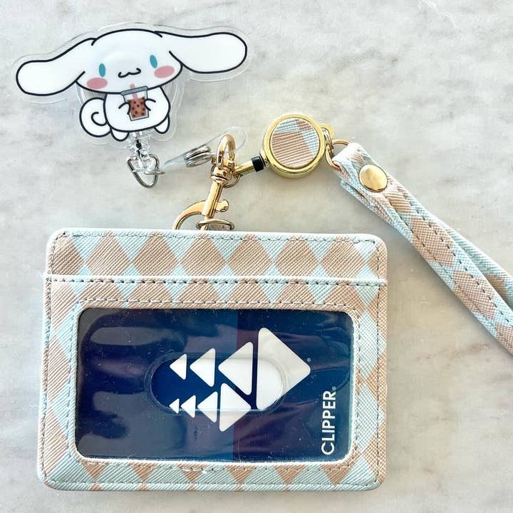 Choodaloo - Venta al por mayor Portacredenciales - Mujer - Enrolladores retráctiles para gafetes con personajes Sanrio y boba4