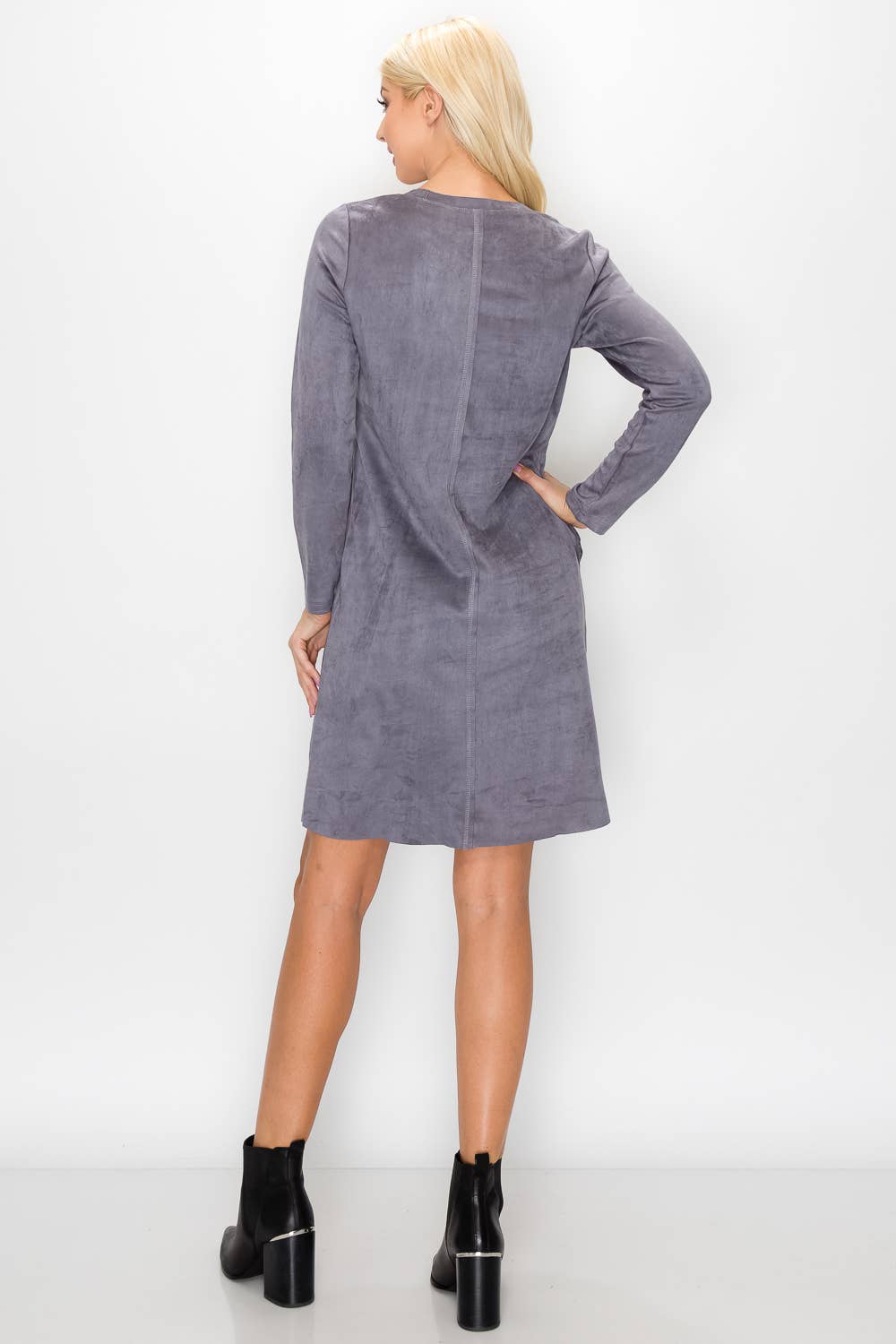 Joh Apparel – wholesale Klänning - Dam – Aurora Stretch Suede Rund-Neck klänning med fickor23