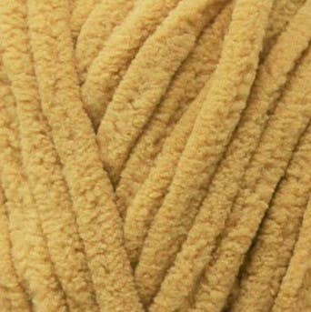 Creative World of Crafts - Wholesale Yarn - Hello Love Blanket Plush Yarn 100g6