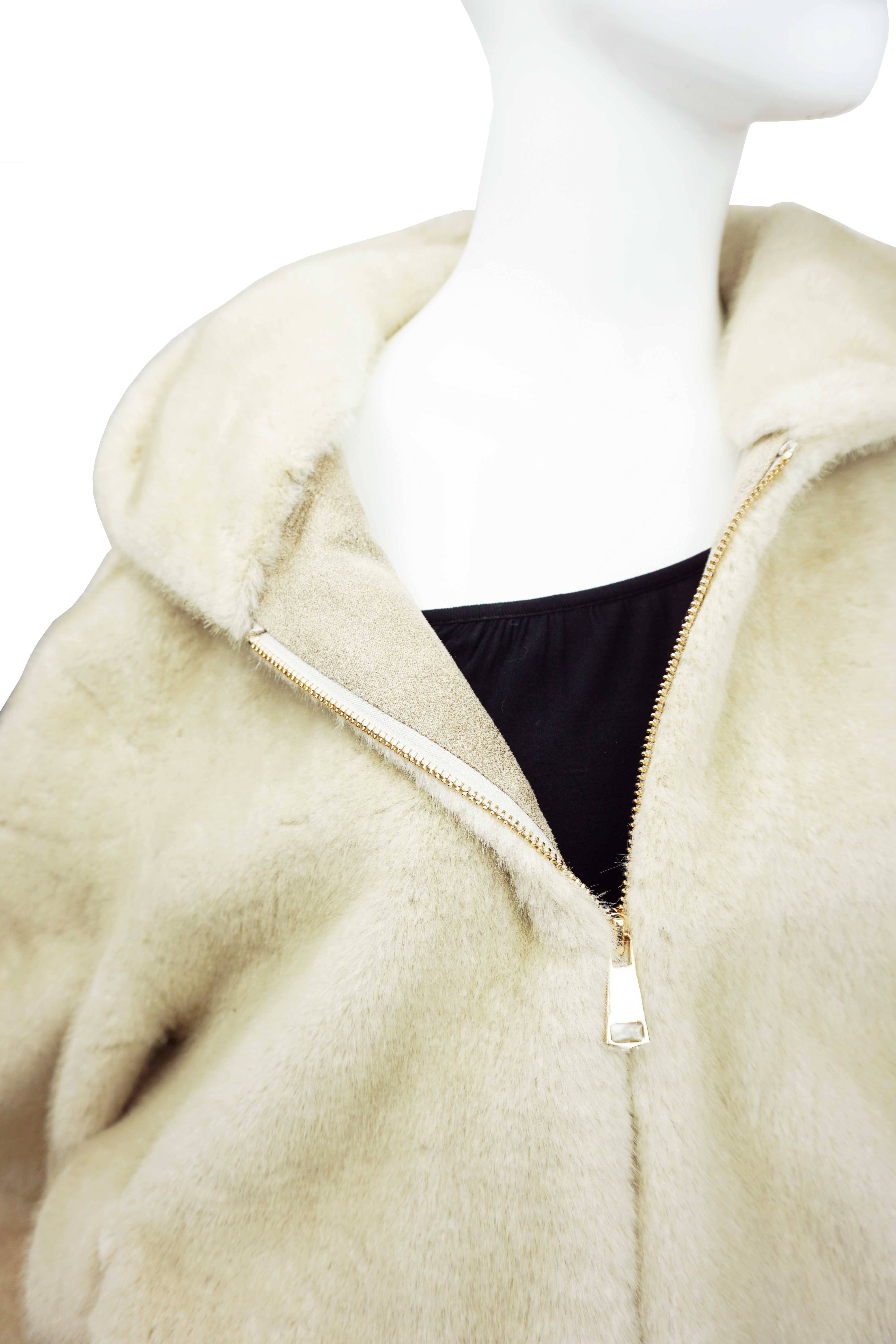 Anais - Wholesale Jacket - Women's - Faux fur hooded jacket MT0905