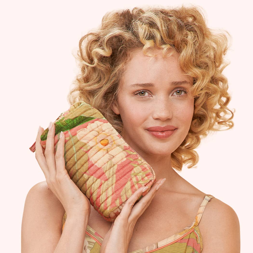 Powder Design inc - US - Wholesale Makeup/Cosmetic Bag - Small Quilted Vanity Bag - Delicate Tropical, Candy1