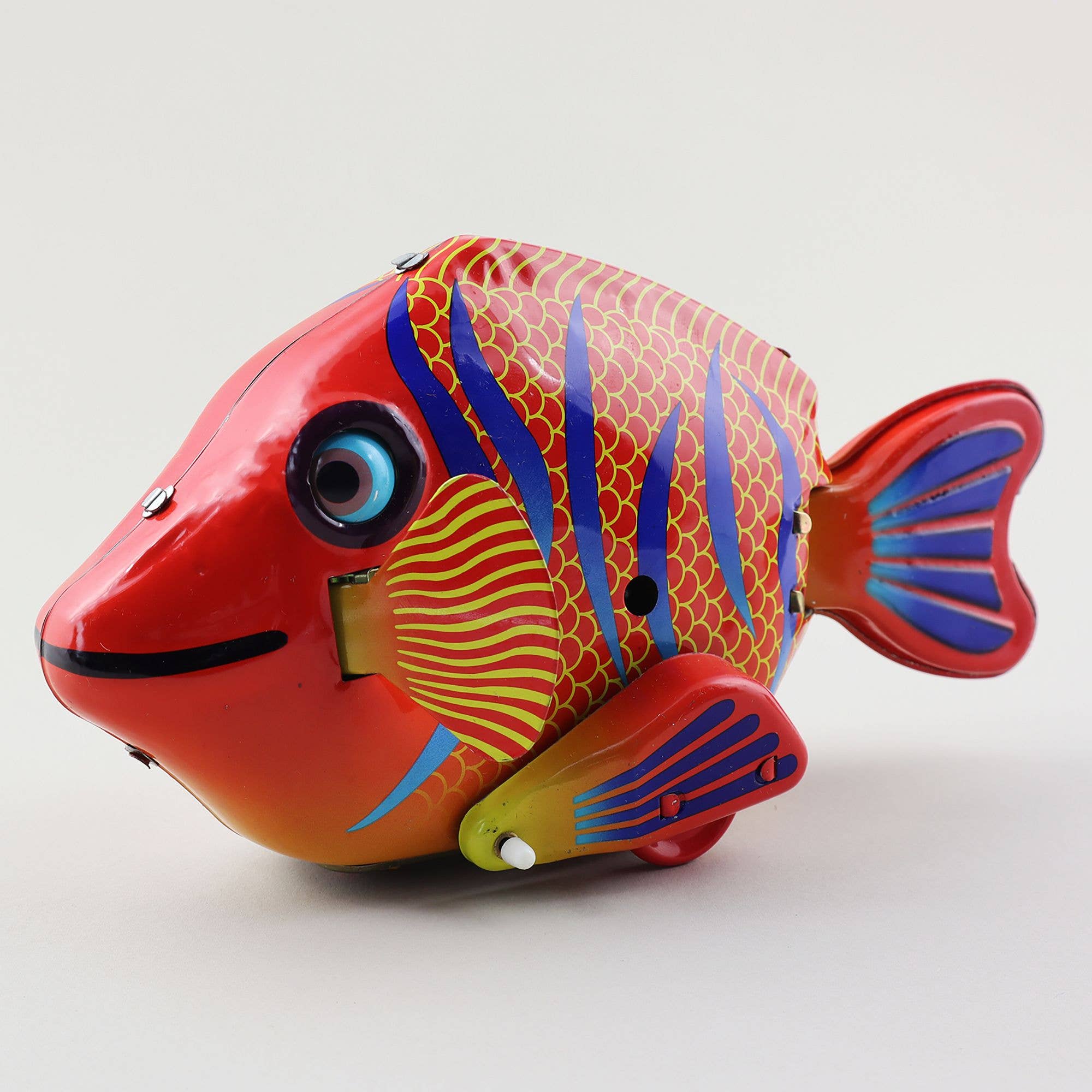 Tribal Trade GmbH - Wholesale Decorative Figurine - Tin Toy Colorful Fish Happy Fish Tin Fish6
