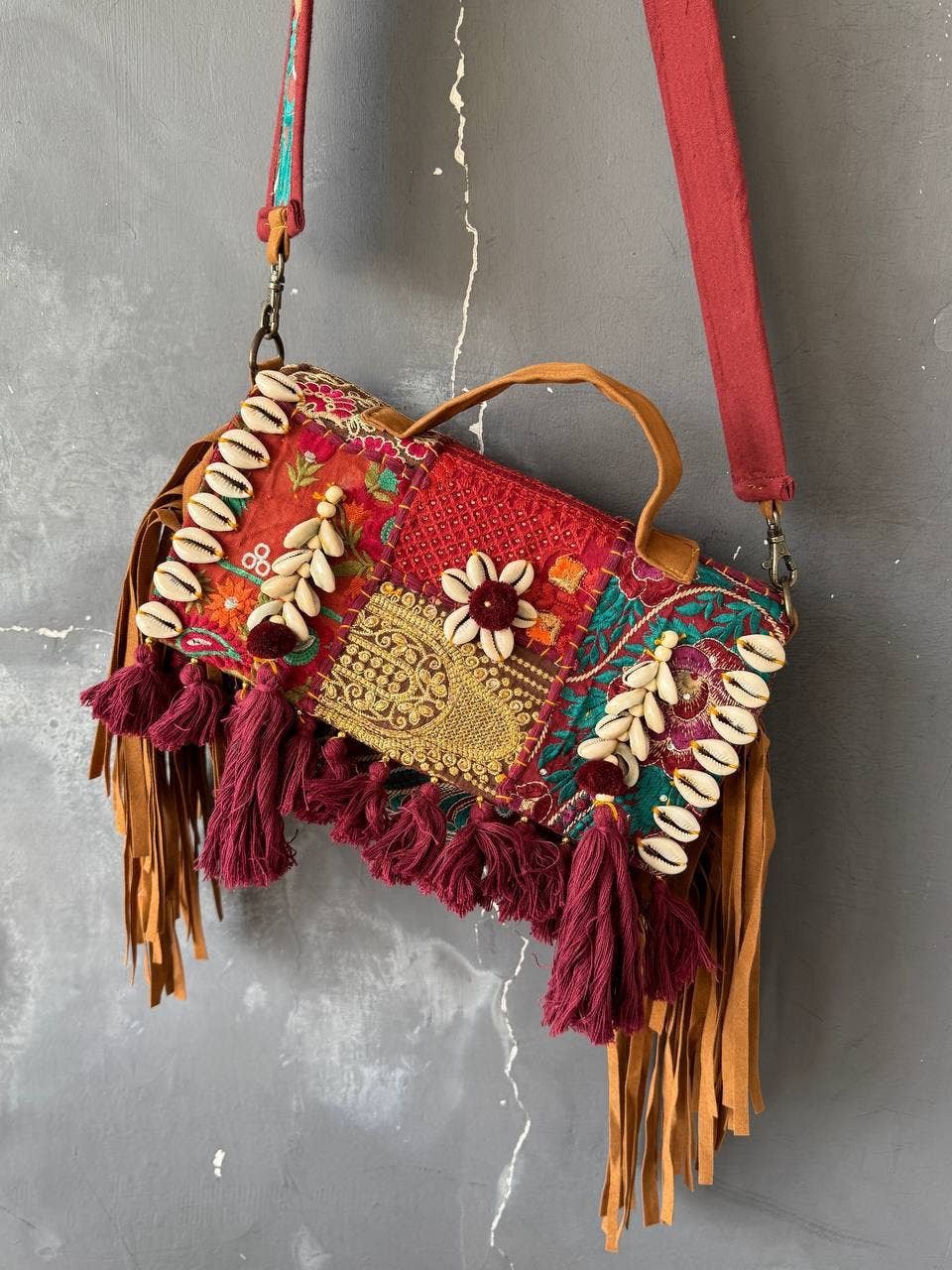 GYPSY STUDIO - Wholesale Shoulder Bag - Women's - Party Wear Bag Sequin Work Banjara Bags Embroidery Work Bag 5