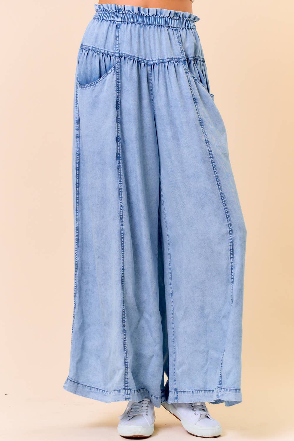 Doe and Rae - Wholesale Pants - Women's - TENCEL DENIM VOLUME WIDE-LEG PANT W/ SLANT POCKETS - 8823P9