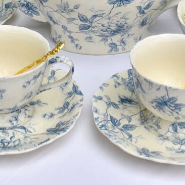 All Little Cute Things - Wholesale Tea Set - Vintage Blue Floral Teacup and Saucer