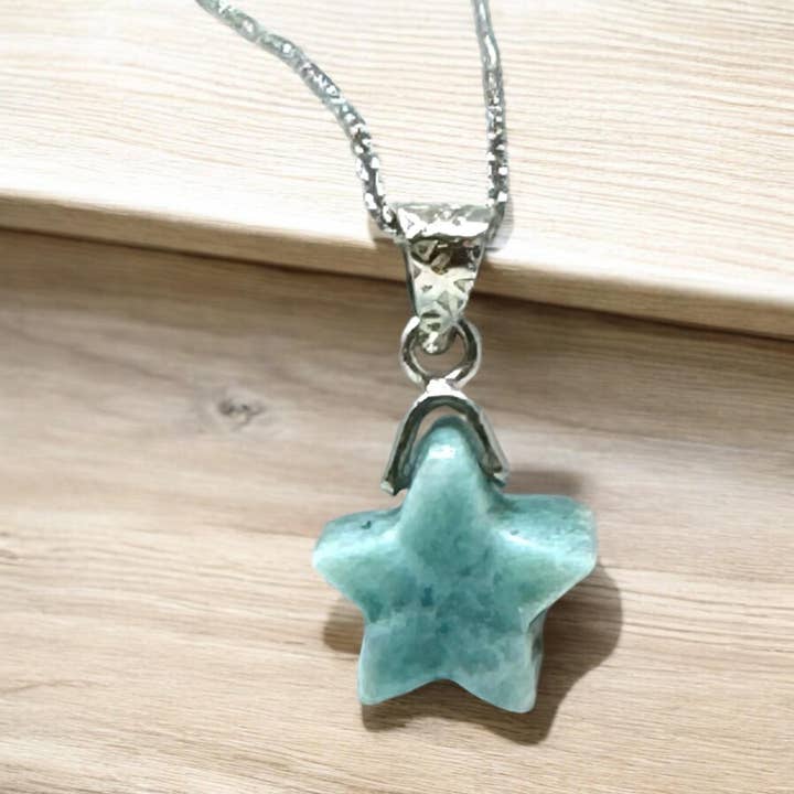 Akstar Gems - Venta al por mayor Collares con colgantes/abalorios - Collar de larimar, piedra de la Atlántida, piedra curativa, estrella de plata, joyería bohemia, joyería bohemia, regalo de joyería de larimar de la República Dominicana, 1,20 x 0,60 pulgadas2