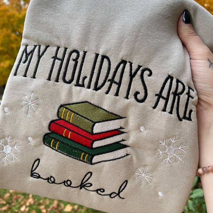 As minhas férias são reservadas com gola redonda bordada. por atacado de Basil & Burch