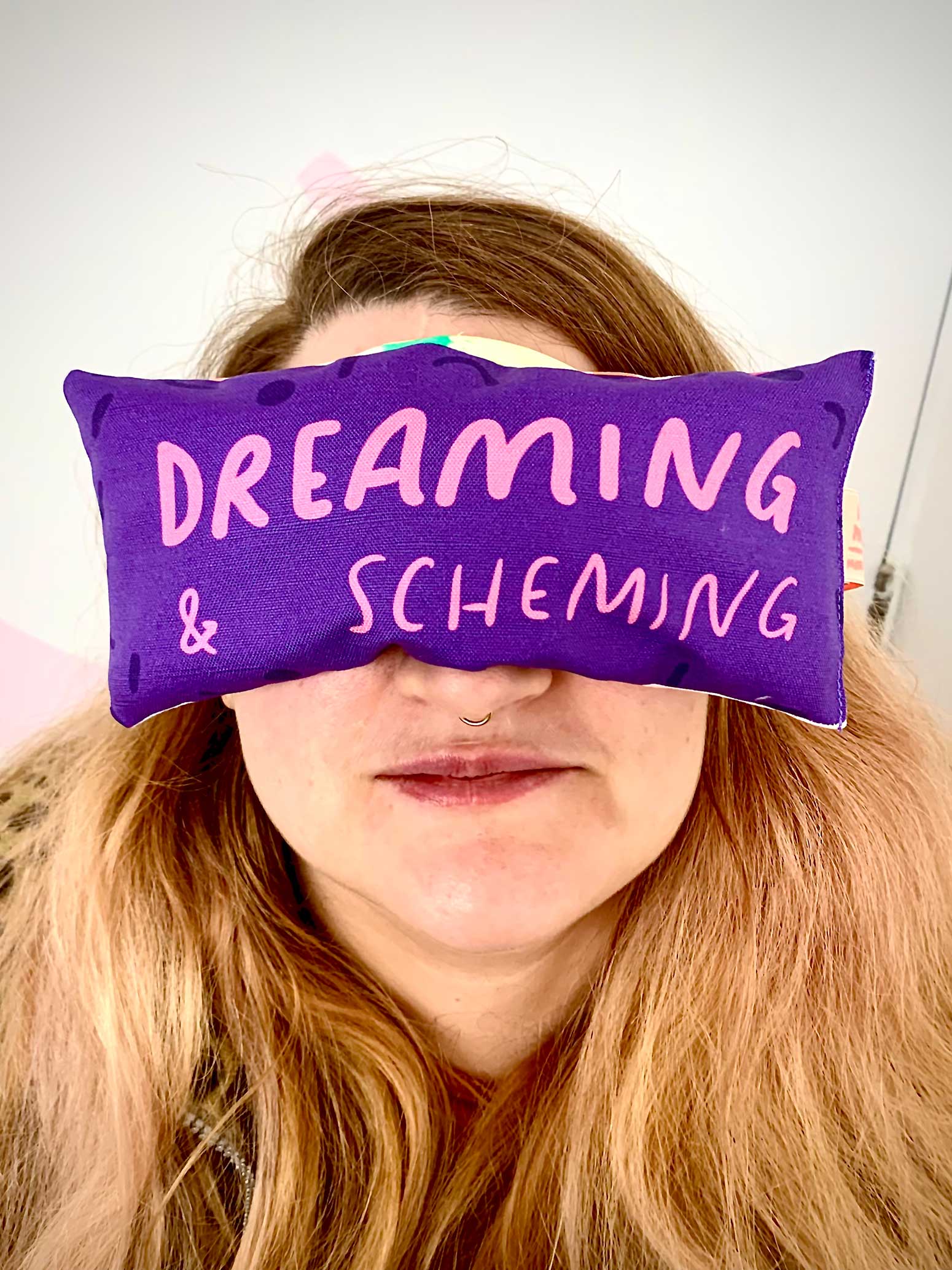 Nicola Rowlands – wholesale Spa/therapy pillow – Lavender eyebag: Dreaming & Scheming11