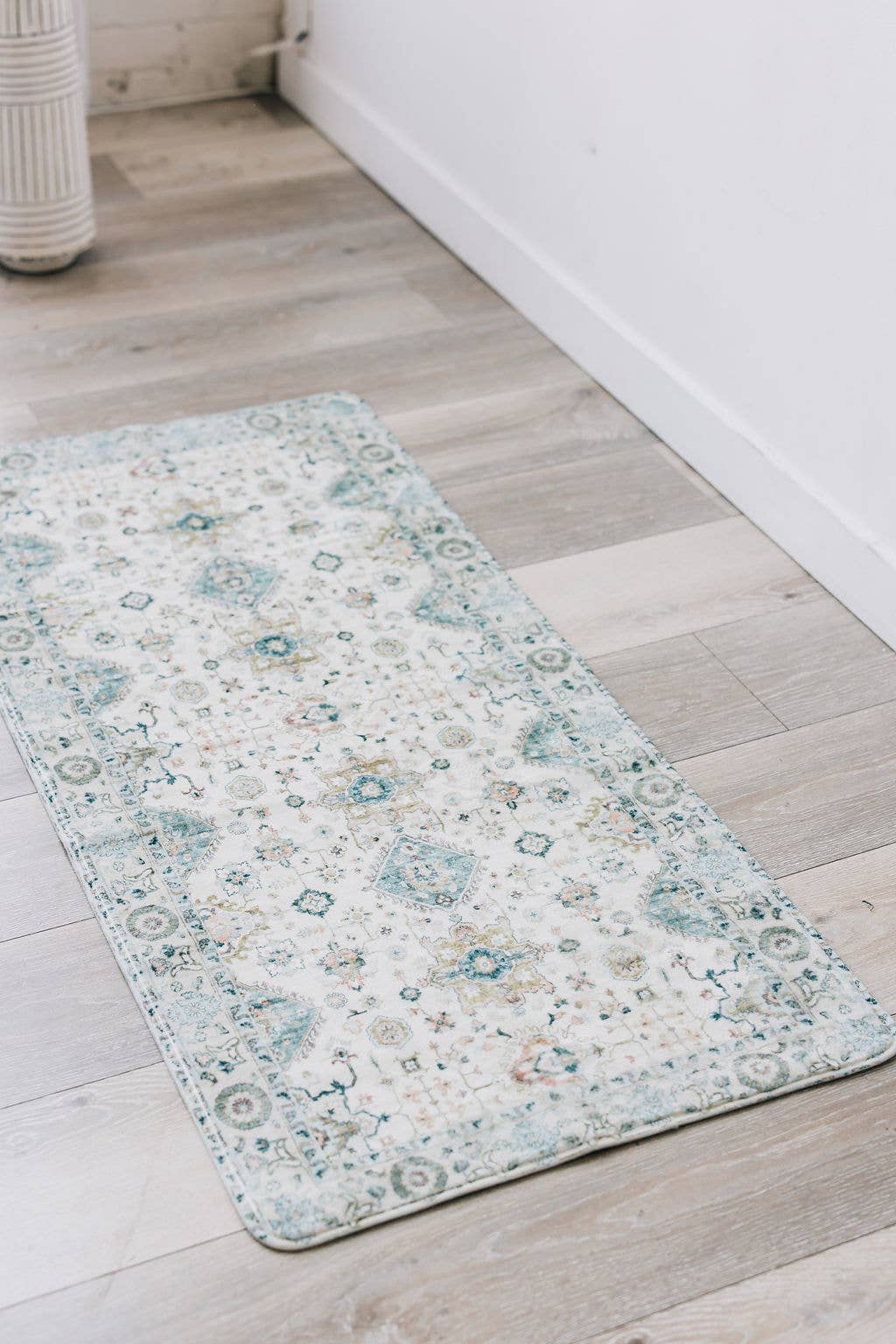 Vine & Nest - Wholesale Area Rug - Ultra soft Rug7
