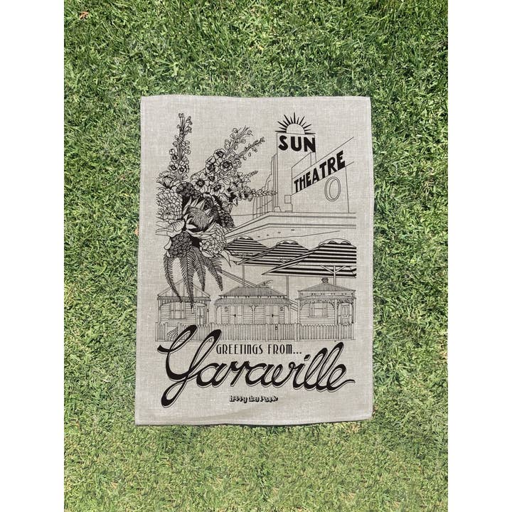 Torchon Greetings from Yarraville pour la vente par Happy Day People