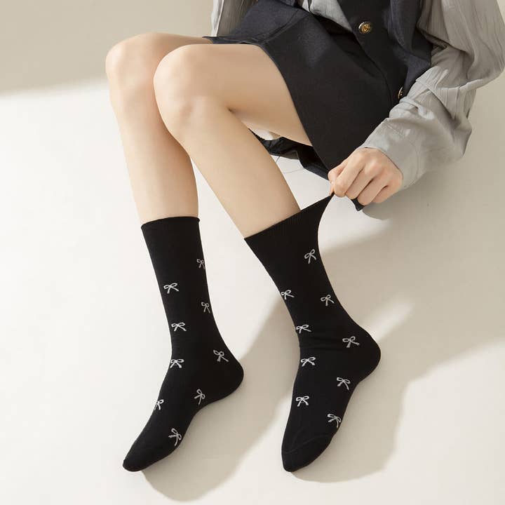 ACCITY - Wholesale Socks - Women's - Cotton Bow Print Crew Socks_CWMS0952
