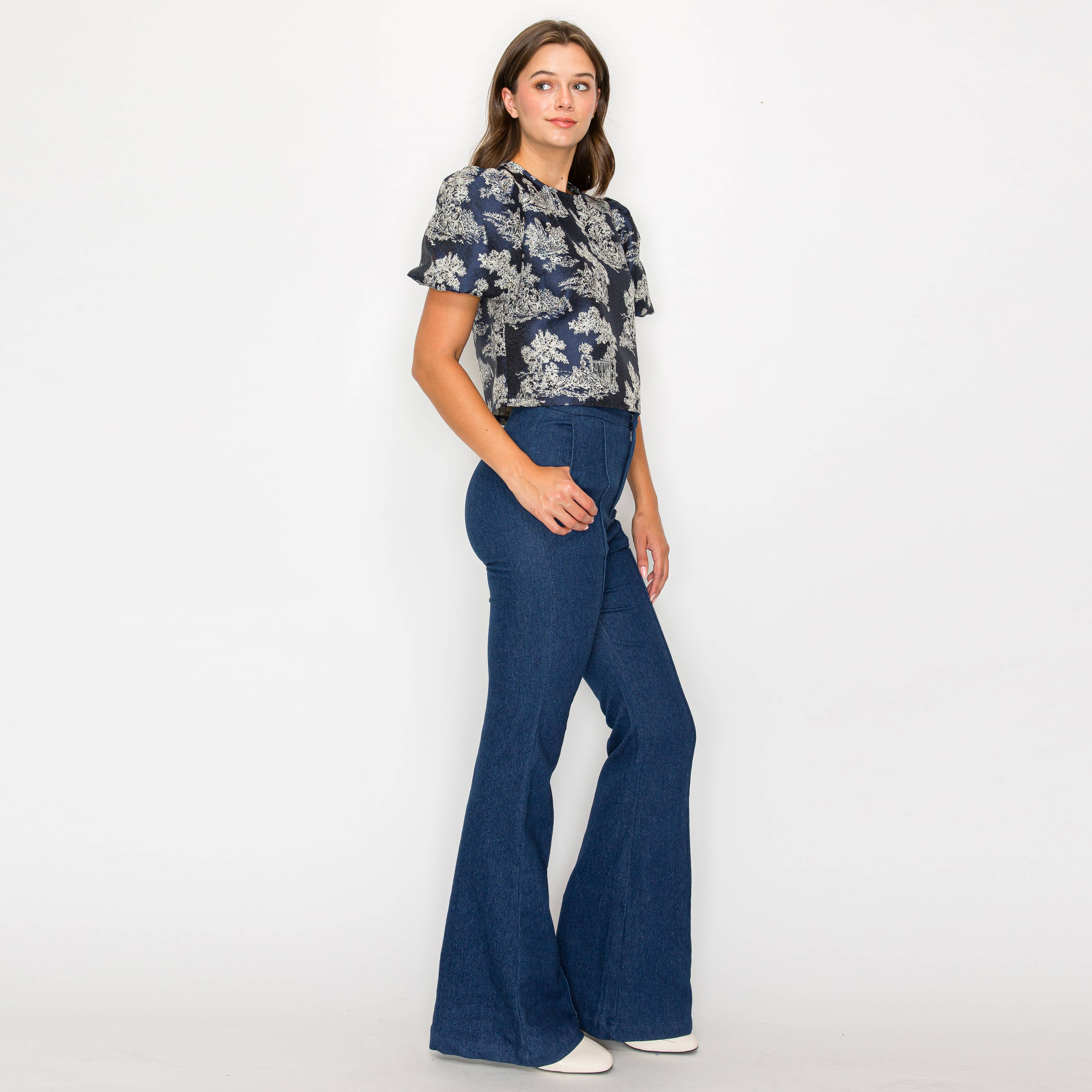 LoveWednesday - Wholesale Blouse - Women's - Toile Jacquard pattern top - LWT18006