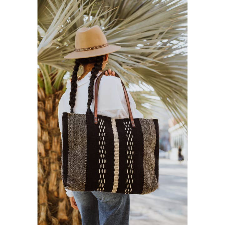 The Zapotec Weavers - Wholesale Tote Bag - Women's - Zapotec Seeds Sheep Wool Bag
