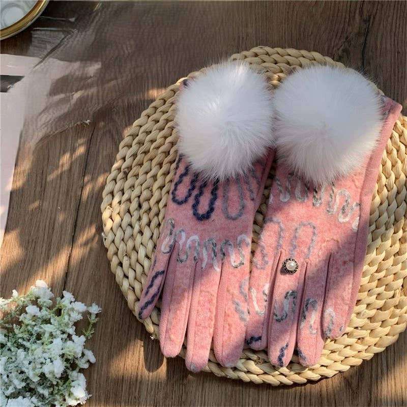 PEACH ACCESSORIES – wholesale Handskar - Dam – Broderade handskar med fuskpälsbollar HA3031