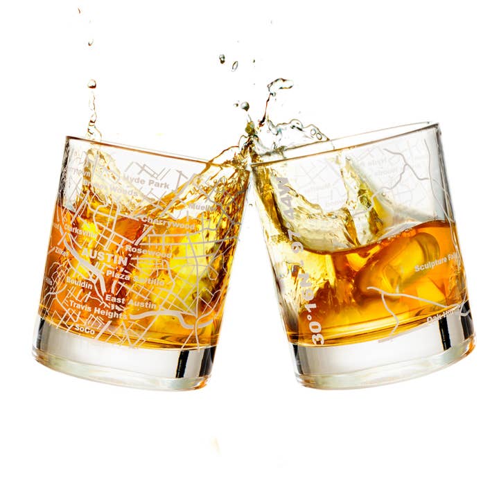 Verres à whisky Austin Etched Street Grid pour la vente par Greenline Goods