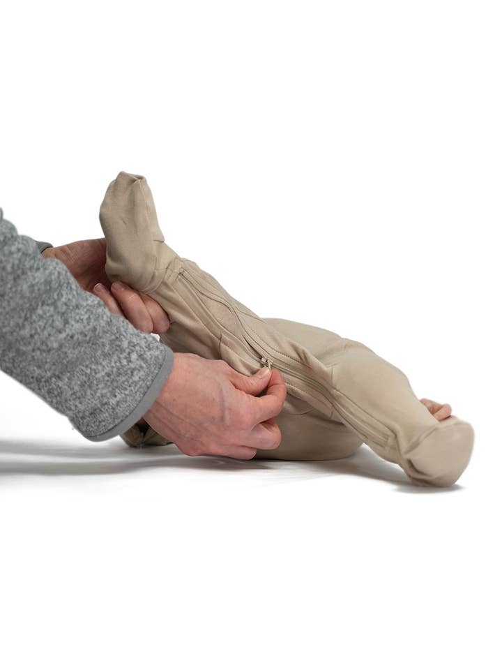 ZippyJamz - Vendita all'ingrosso Tutina - Neonati - Cozy Mocha - Tutina per neonato - Footed1