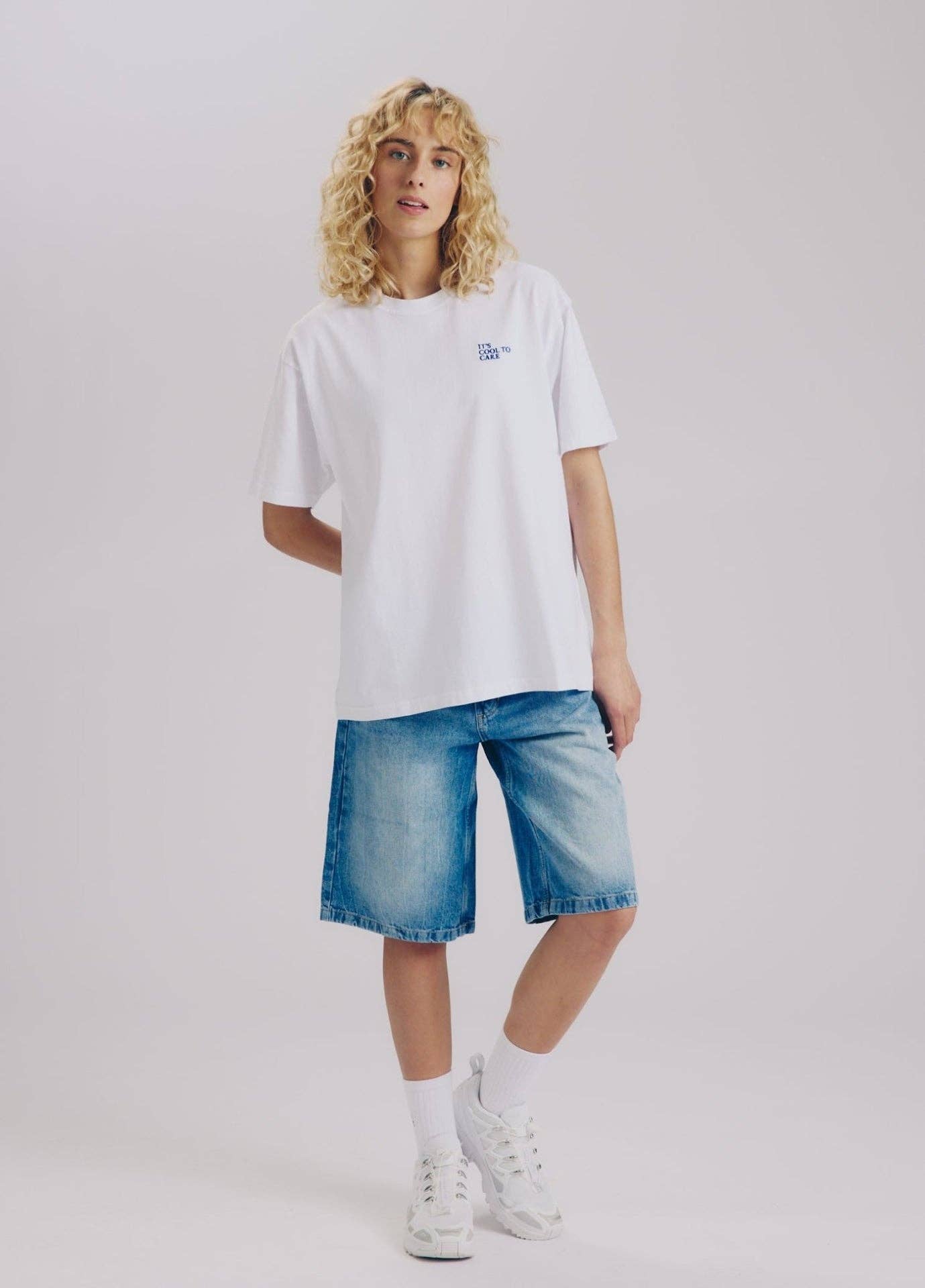 No Bad Days Club - Wholesale Screen Printed T-Shirt - Unisex - ES IST COOL, SICH ZU KÜMMERN T-SHIRT4