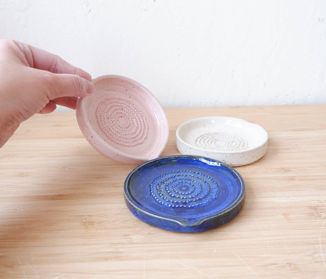 Little Lily Pottery - Wholesale Rasp - Knoflookrasp van steengoed2