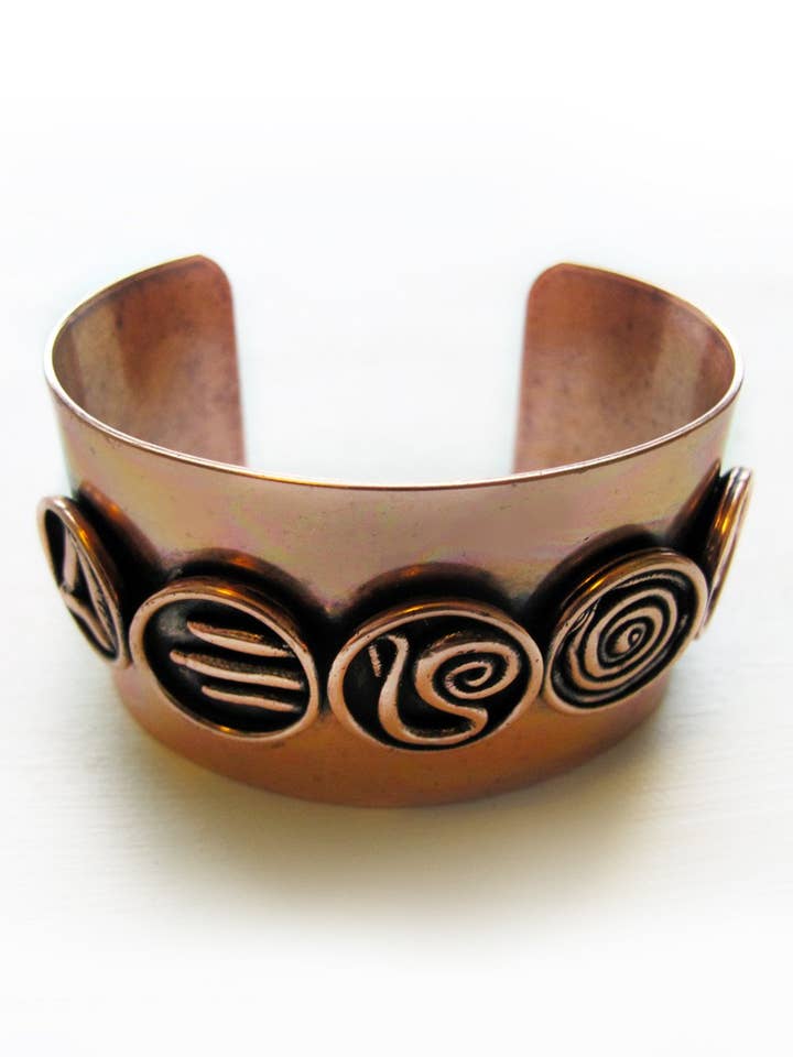 Galaxy Code Manchet || Antiek koper - Uitgelicht in Elle Magazine voor wholesale door Second Daughter