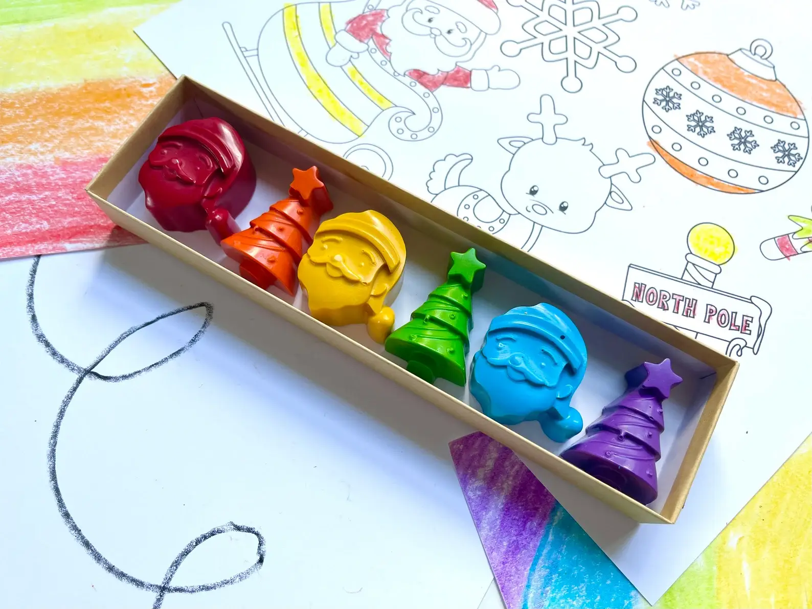 KagesKrayons - Wholesale Crayons - Kids & Baby - Santa Claus Crayons Gift Box1