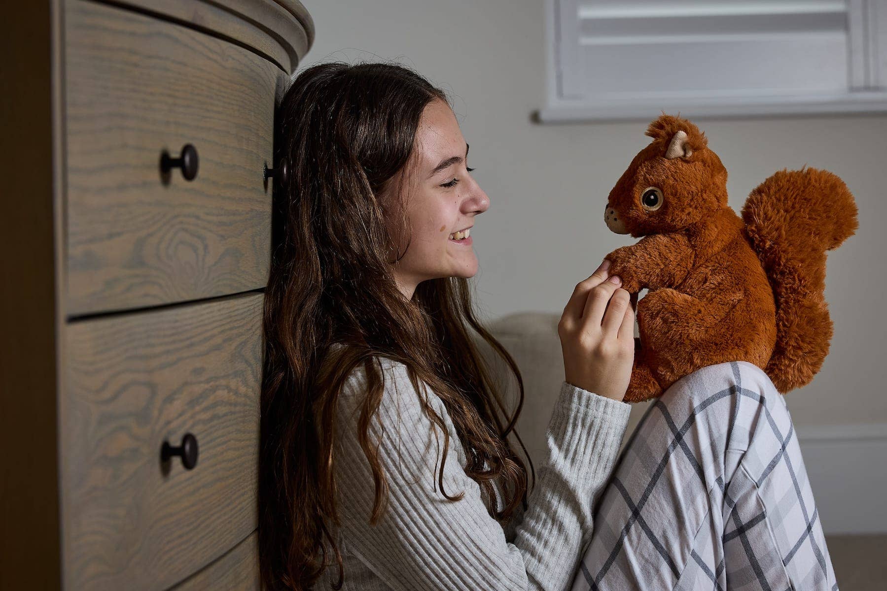 Warmies – wholesale Stuffed/plush toy – Kids & baby – Warmies® Red Squirrel6