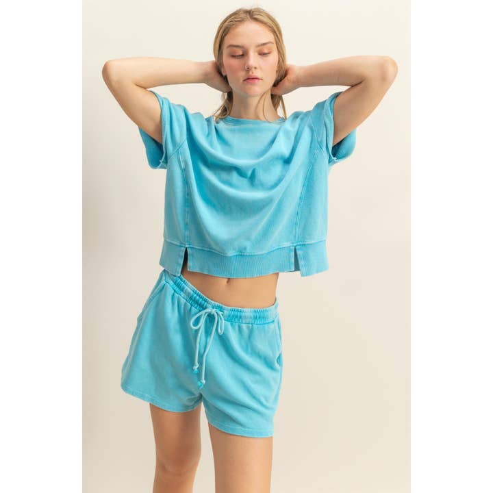 HYFVE – wholesale Set med topp och shorts – Dam – DZ25A717-SET-Kortärmad T-shirt och Fladdriga Shorts Set
