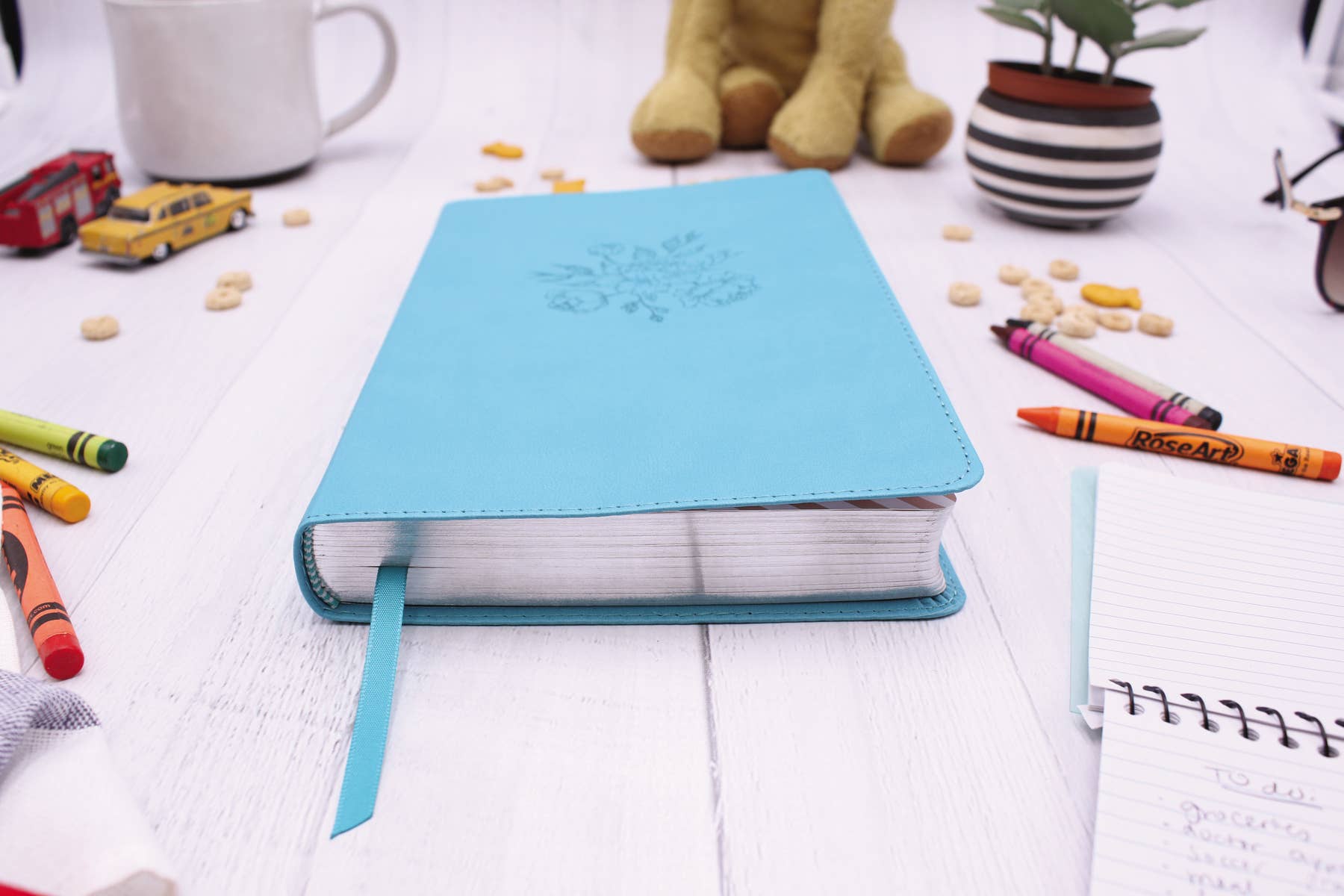 HarperCollins Christian Publishing - Wholesale Religion - NIV The Busy Mom's Bible, Leathersoft, Teal, Red Letter10